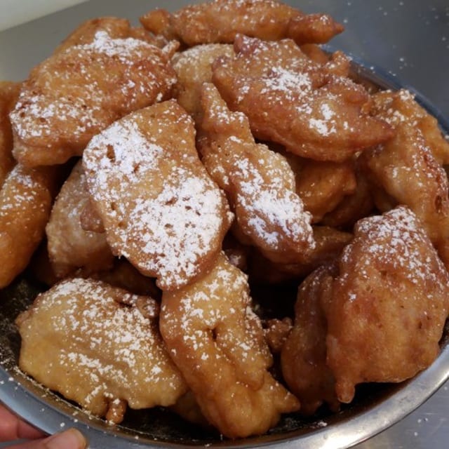 Zeppoli Catering.